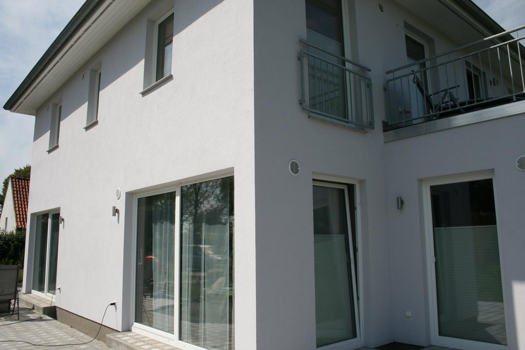 Uebernachtung Bei Michael - Ferienwohnung Rostock Esterno foto